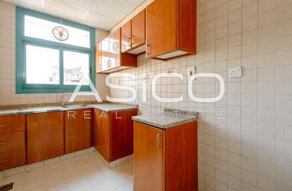 Apartment - 1 Bedroom - 2 Bathrooms for rent in Sultan Lootah Building - Al Muraqqabat - Deira - Dubai