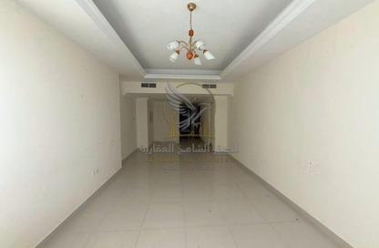 Apartment - 2 - 3 for rent in Al Mamzar - Al Mamzar - Sharjah - Sharjah