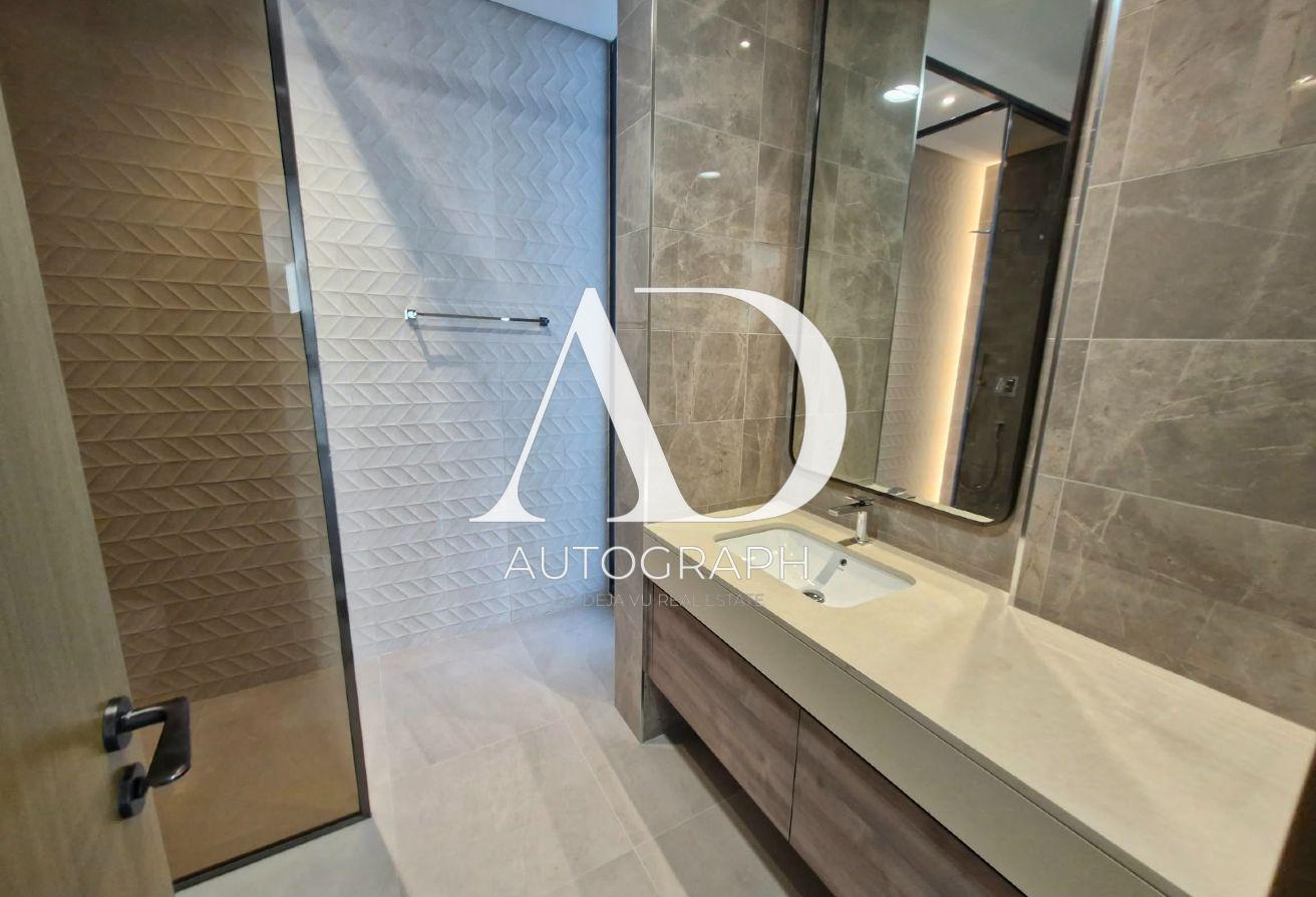 Luxury Brand-New 6BR Villa | Private Pool |Driver photo 21