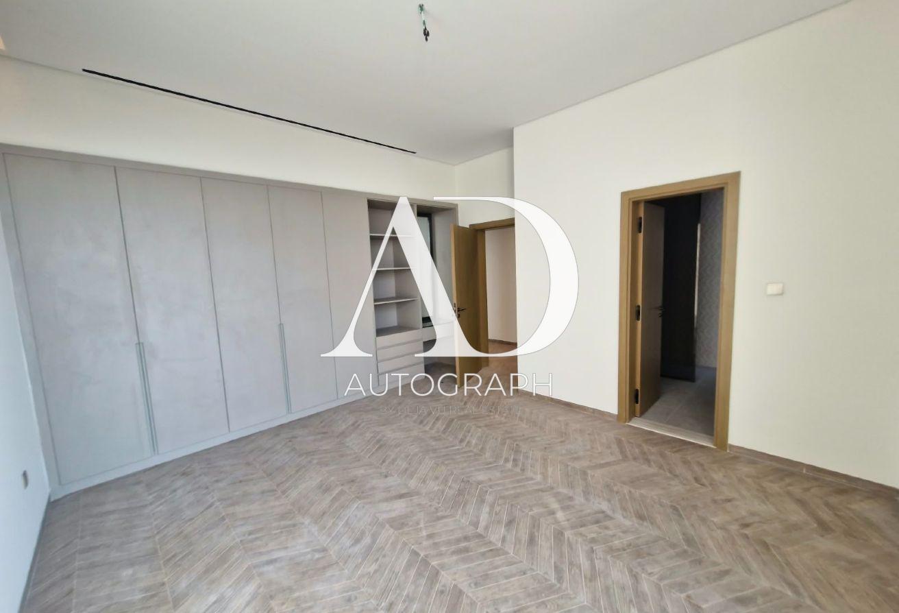 Luxury Brand-New 6BR Villa | Private Pool |Driver photo 11