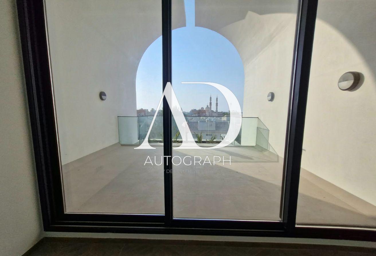 Luxury Brand-New 6BR Villa | Private Pool |Driver photo 17