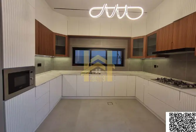 149537406 - Property Image 3