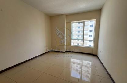 Apartment - 1 Bedroom - 2 Bathrooms for rent in Qasimia 10 building - Al Mahatta - Al Qasimia - Sharjah