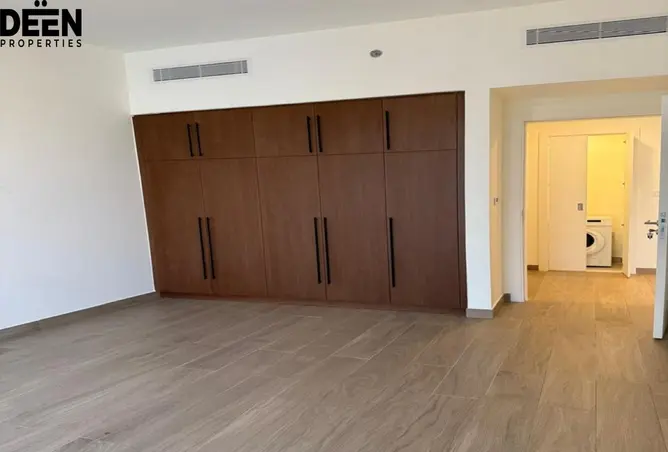155582931 - Property Image 3