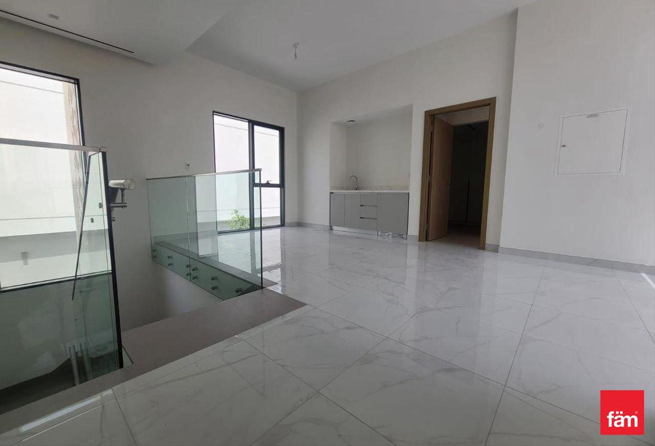 Private Pool | Two Months Free | Single Row photo 7