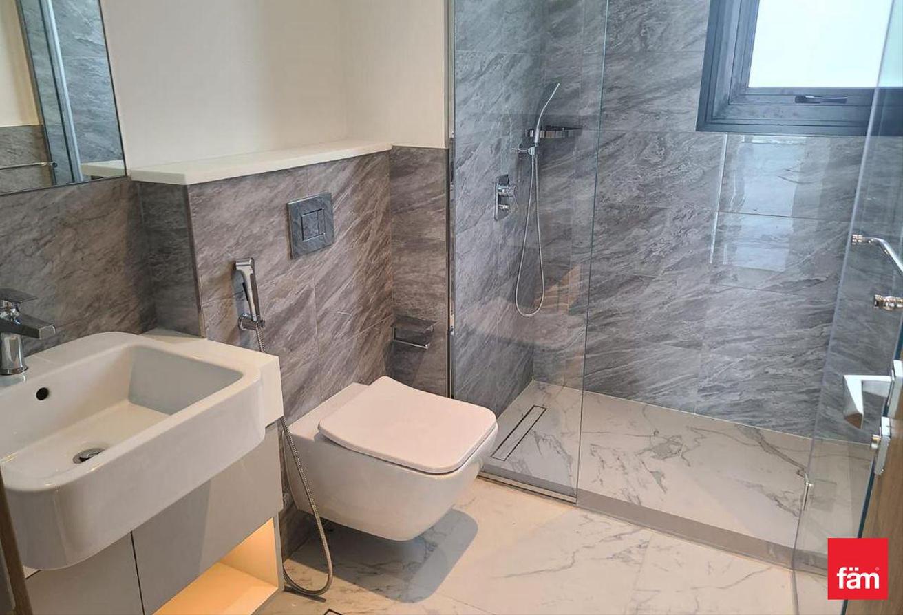Private Pool | Two Months Free | Single Row photo 6
