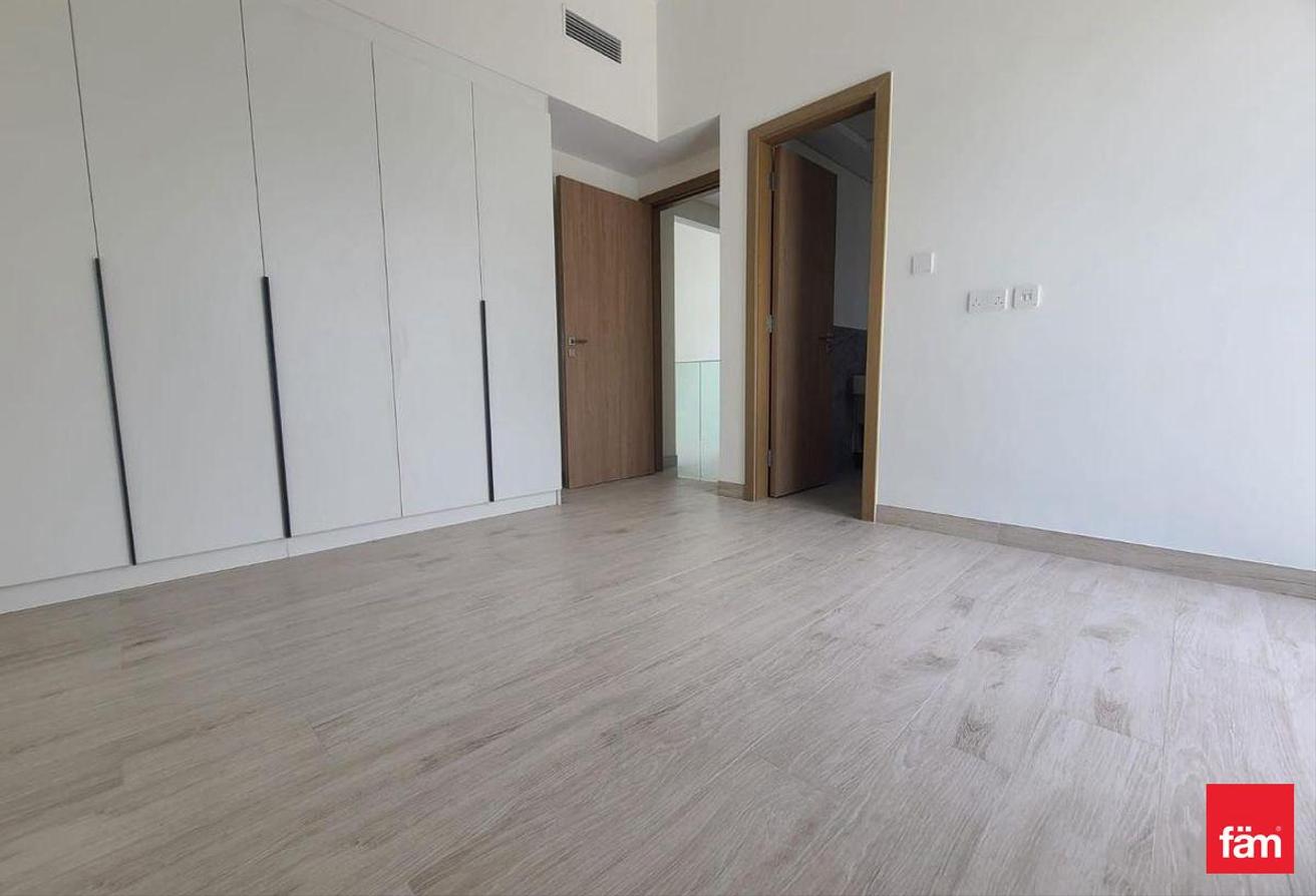 Private Pool | Two Months Free | Single Row photo 10
