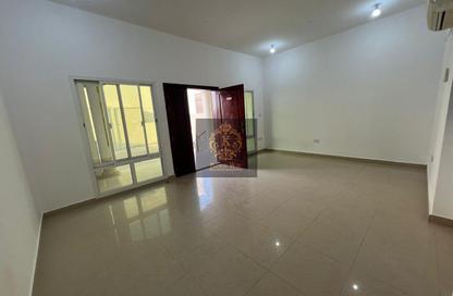 Villa - 4 - 6 for rent in Mohamed Bin Zayed City - Abu Dhabi