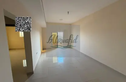 Apartment - 1 Bedroom - 2 Bathrooms for rent in Al Jawhara Building - Al Rawda 3 - Al Rawda - Ajman
