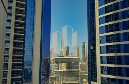 Apartment - 2 Bedrooms - 3 Bathrooms for rent in Tower D - Damac Towers by Paramount - Business Bay - Dubai