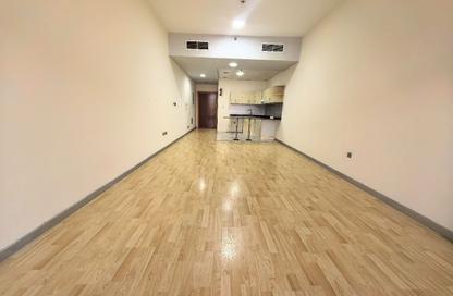 Apartment - Studio - 1 for rent in Binghatti Residences - Dubai Silicon Oasis - Dubai