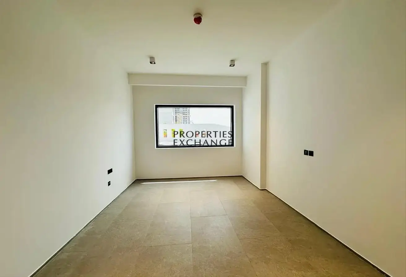 159178880 - Property Main Image