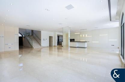 Villa - 5 Bedrooms - 5 Bathrooms for rent in Garden Homes Frond D - Garden Homes - Palm Jumeirah - Dubai