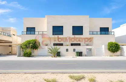 Townhouse - 5 Bedrooms - 7 Bathrooms for rent in Nad Al Sheba Gardens 1 - Nad Al Sheba Gardens - Nad Al Sheba 1 - Nad Al Sheba - Dubai