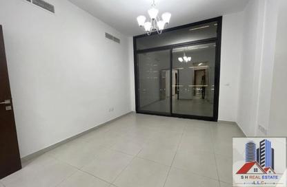 Apartment - 2 - 3 for rent in El Oneis 1 - Dubai Studio City - Dubai Apartment - 2 - 3 for rent in El Oneis 1 - Dubai Studio City - Dubai