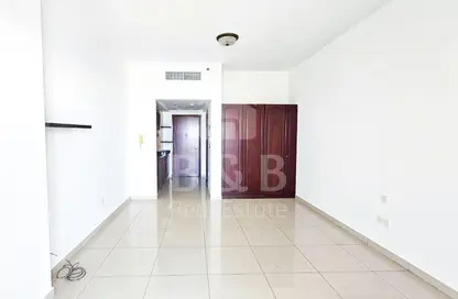 شقة - 1 حمام للايجار في رويال بريز 2 - رويال بريز - قرية الحمرا - رأس الخيمة