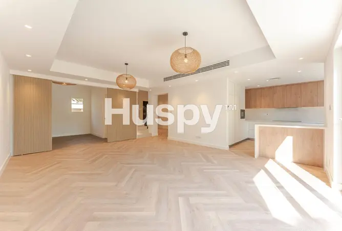 162315108 - Property Image 2