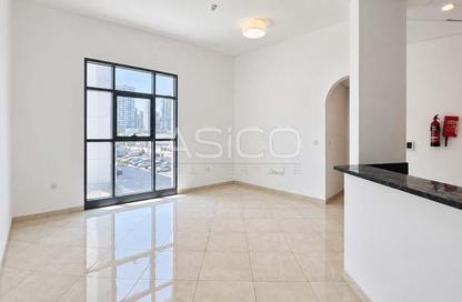 Apartment - 2 - 2 for rent in Romaithi Building - Al Jaddaf - Dubai