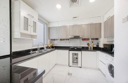 Apartment - 2 Bedrooms - 3 Bathrooms for rent in 5th Avenue - Al Furjan - Dubai