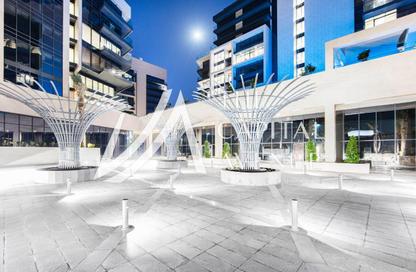Apartment - 3 - 3 for sale in Soho Square - Saadiyat Island - Abu Dhabi Apartment - 3 - 3 for sale in Soho Square - Saadiyat Island - Abu Dhabi