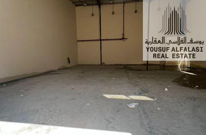 Warehouse - Studio - 1 Bathroom for rent in Umm Al Thuoob - Umm Al Quwain
