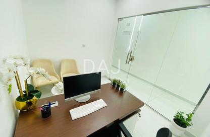 Office Space - Studio - 1 Bathroom for rent in Red Avenue - Al Garhoud - Dubai