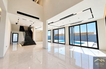 Villa - 6 Bedrooms - 7 Bathrooms for rent in Nad Al Sheba Villas - Nad Al Sheba 3 - Nad Al Sheba - Dubai Villa - 6 Bedrooms - 7 Bathrooms for rent in Nad Al Sheba Villas - Nad Al Sheba 3 - Nad Al Sheba - Dubai