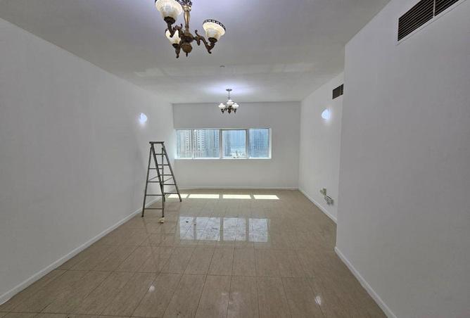 78182802 - Property Image 2