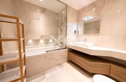 Apartment - 2 Bedrooms - 2 Bathrooms for rent in Abu Keibal - Shoreline Apartments - Palm Jumeirah - Dubai