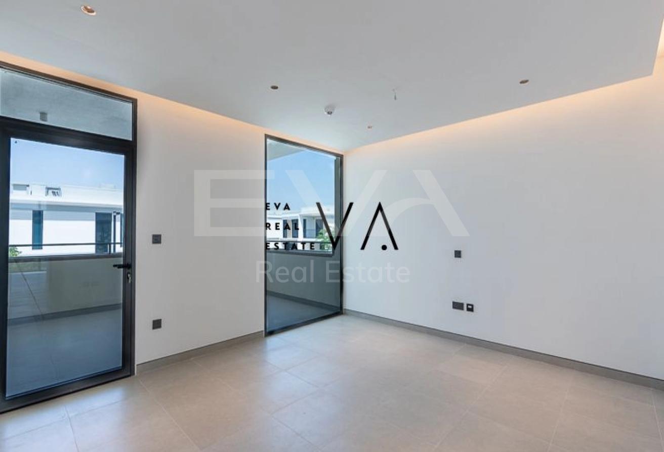 UPGRADED | CORNER | SINGLE ROW | READY TO MOVE IN photo 15