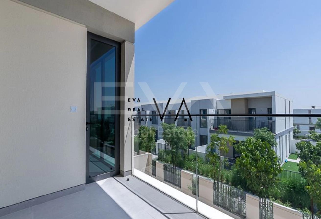 UPGRADED | CORNER | SINGLE ROW | READY TO MOVE IN photo 14
