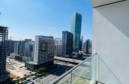 Apartment - Studio - 1 Bathroom for rent in SOL Avenue - Business Bay - Dubai