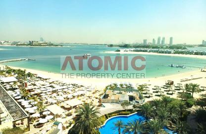 Apartment - 1 Bedroom - 2 Bathrooms for rent in Al Msalli - Shoreline Apartments - Palm Jumeirah - Dubai