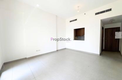 Apartment - 2 Bedrooms - 2 Bathrooms for rent in Parkviews - Town Square - Dubai