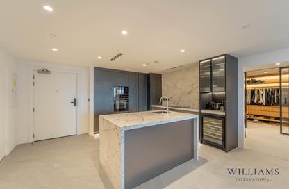 Apartment - 2 - 3 for rent in Marina Residences 5 - Marina Residences - Palm Jumeirah - Dubai