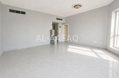 Apartment - 1 Bedroom - 2 Bathrooms for rent in Al Majaz 3 - Al Majaz - Sharjah