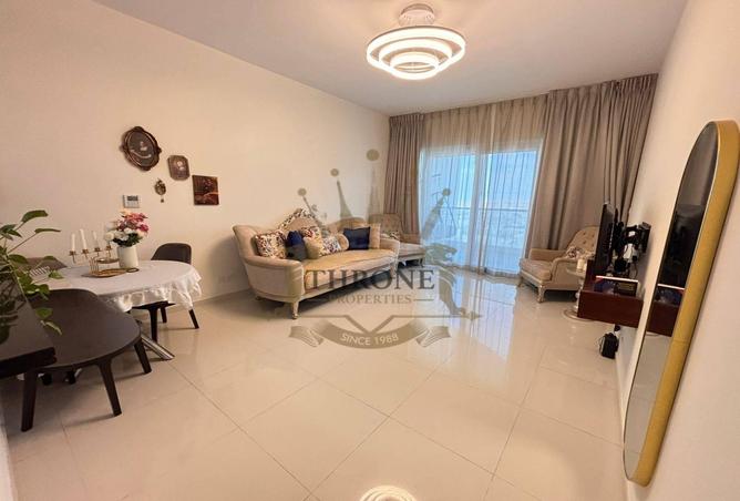 81958381 - Property Image 2