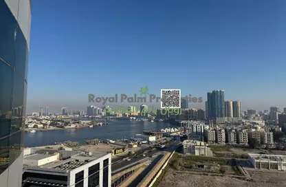 شقة - غرفة نوم - 2 حمامات للايجار في أورينت تاور 1 - أورينت تاور - البستان - عجمان