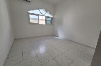 Apartment - Studio - 1 Bathroom for rent in Electra Street - Abu Dhabi
