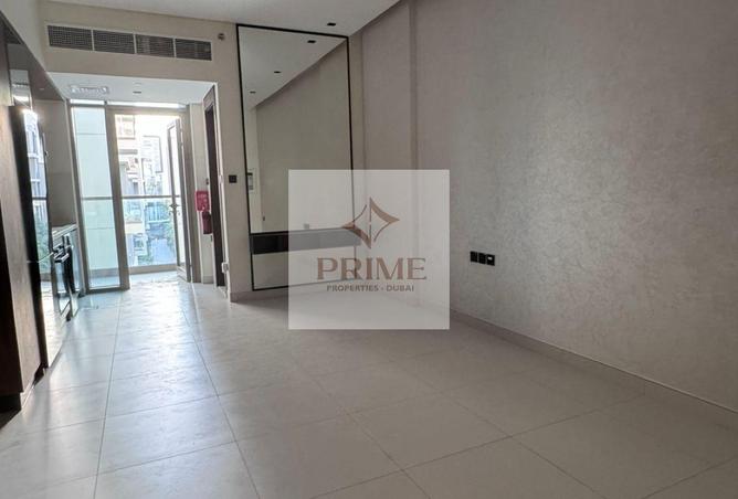 81946285 - صورة العقار 2