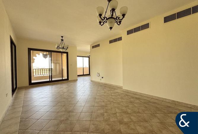 69103054 - صورة العقار 2