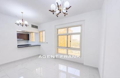 Apartment - 2 Bedrooms - 3 Bathrooms for sale in The Pearl - Al Jaddaf - Dubai