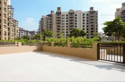 Apartment - 2 Bedrooms - 3 Bathrooms for rent in Al Jazi 2 - Madinat Jumeirah Living - Umm Suqeim - Dubai