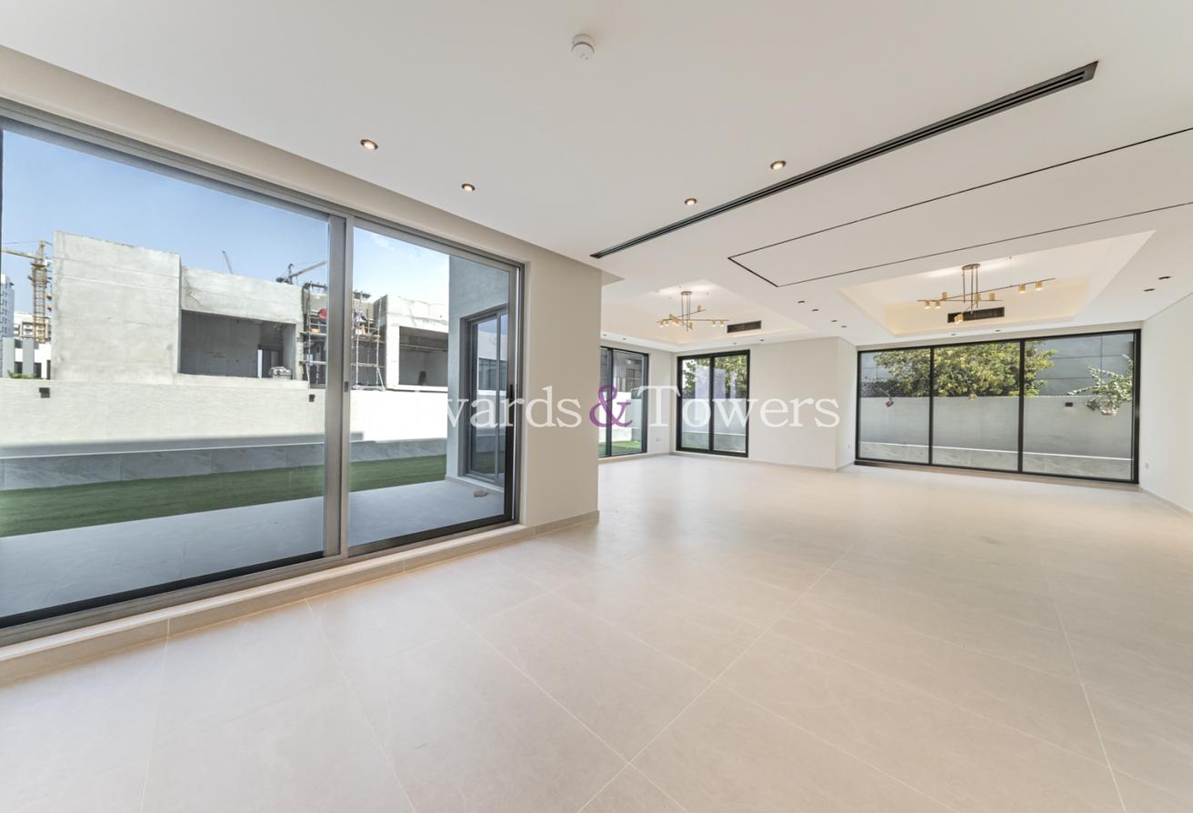 Brand new | Custom Villa | Large Living space photo 11