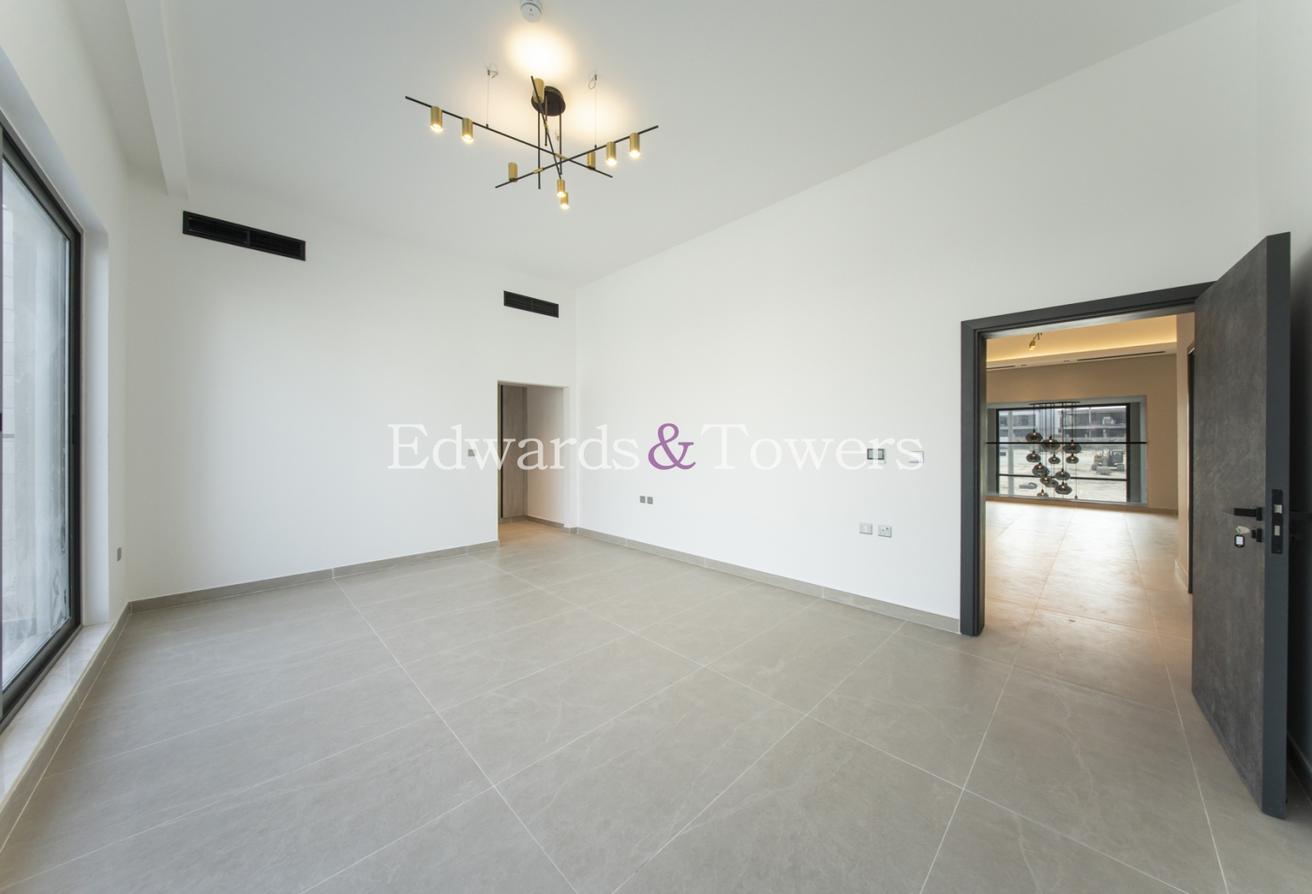 Brand new | Custom Villa | Large Living space photo 17