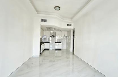 Apartment - 2 - 3 for rent in Building 129 - Cactus Cluster - Discovery Gardens - Dubai