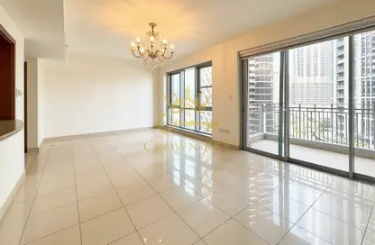 Apartment - 2 Bedrooms - 3 Bathrooms for sale in Standpoint Tower 1 - Standpoint Towers - Downtown Dubai - Dubai