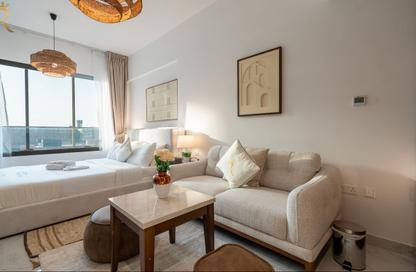 Apartment - Studio - 1 for rent in Oasis 1 - Oasis Residences - Masdar City - Abu Dhabi