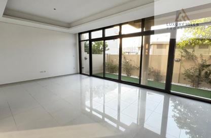 Villa - 3 Bedrooms - 5 Bathrooms for rent in Pelham - Akoya Park - Damac Hills - Dubai