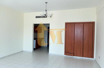 Apartment - Studio - 1 Bathroom for rent in Al Warsan 1 - Al Warsan - Dubai